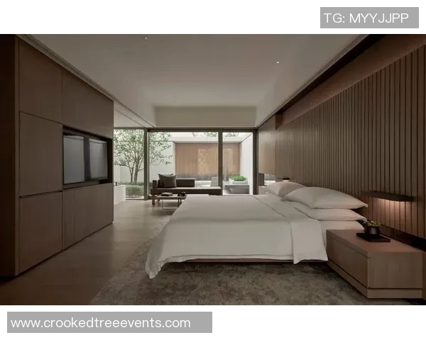 打造现代化泳池设计空间 提升舒适度与美学体验 打造现代化泳池设计空间 提升舒适度与美学体验